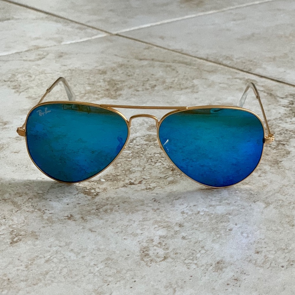 Ray-Ban Aviator Sunglasses